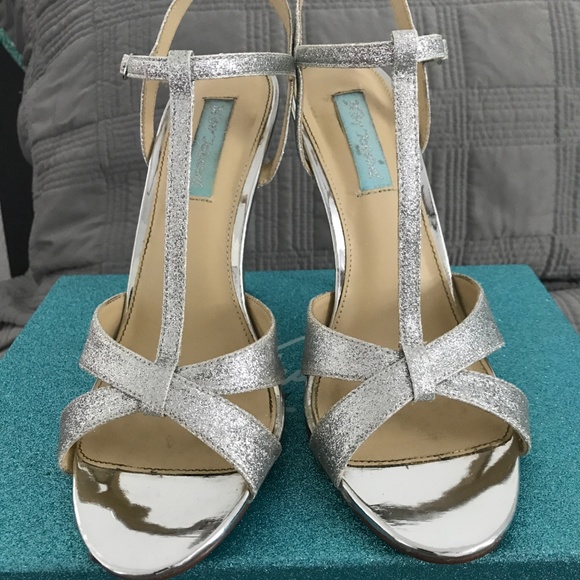 WORN ONCE: Betsey Johnson Blue Heels - Picture 1 of 8